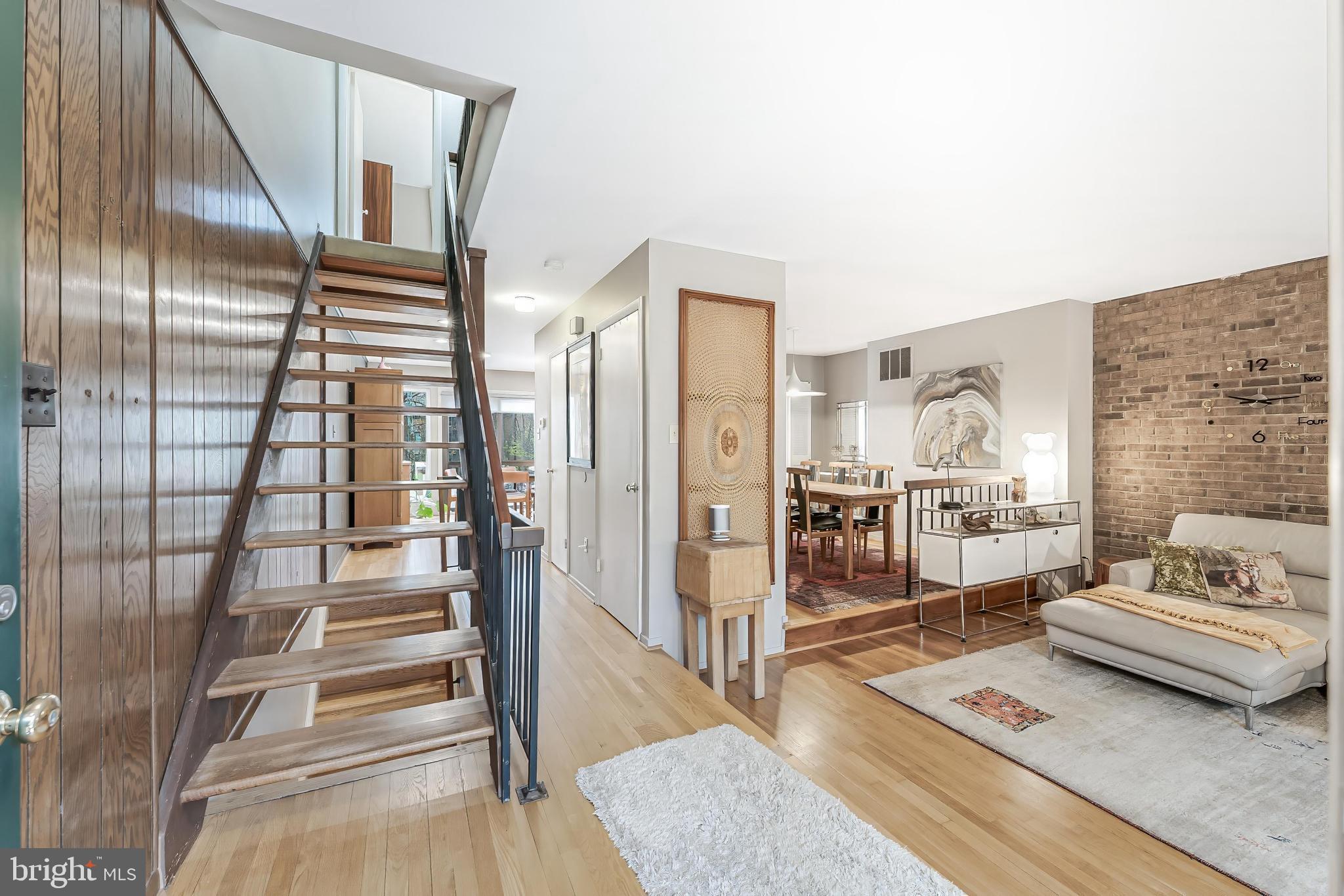 11915 ESCALANTE COURT