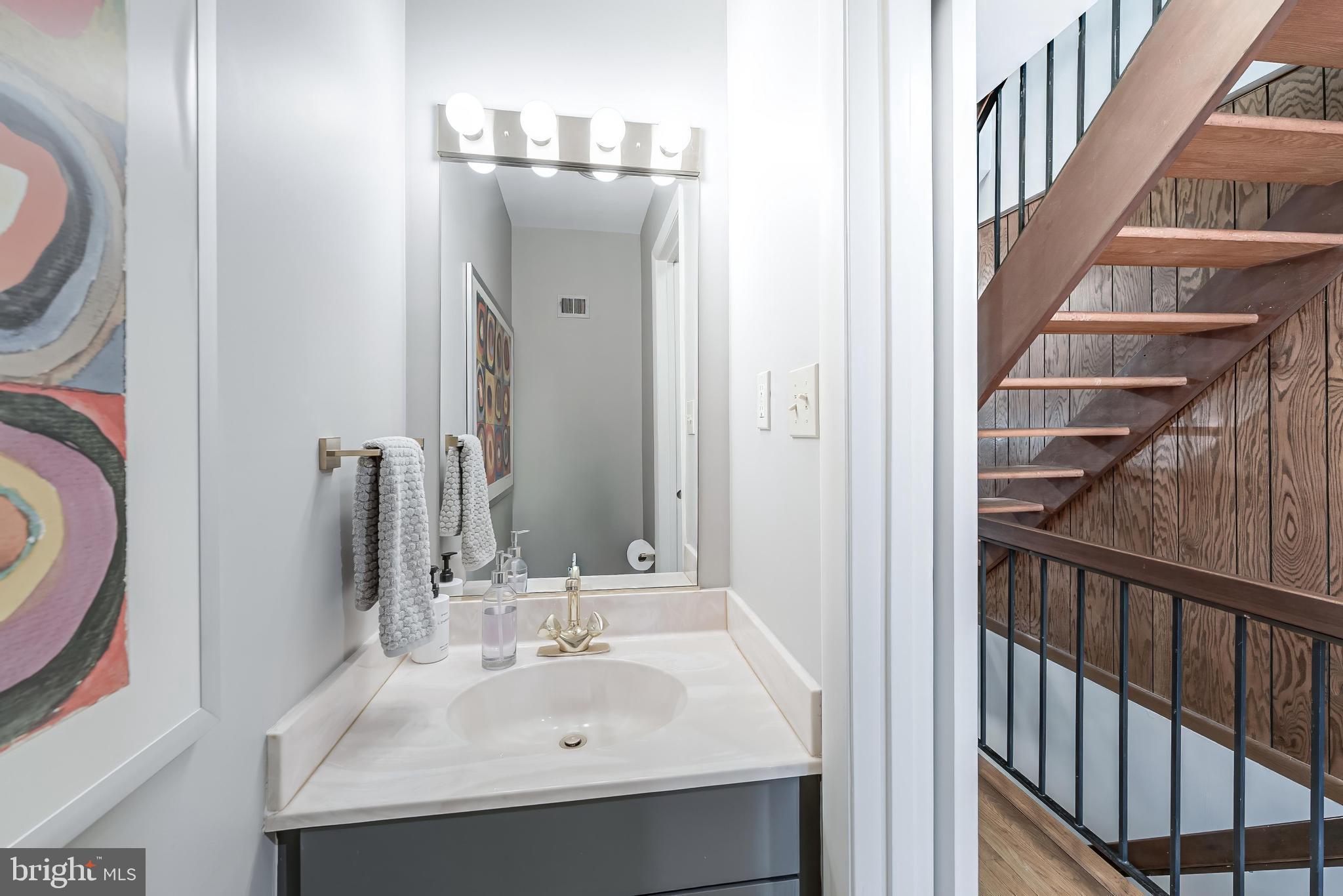 11915 ESCALANTE COURT