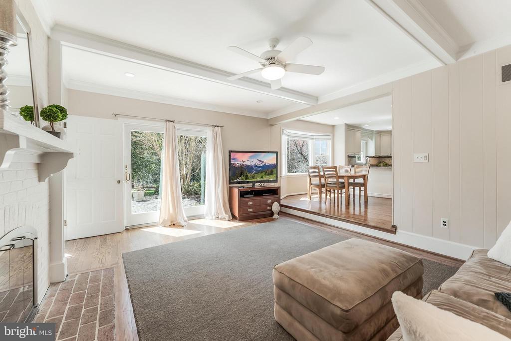 10417 SILK OAK DRIVE