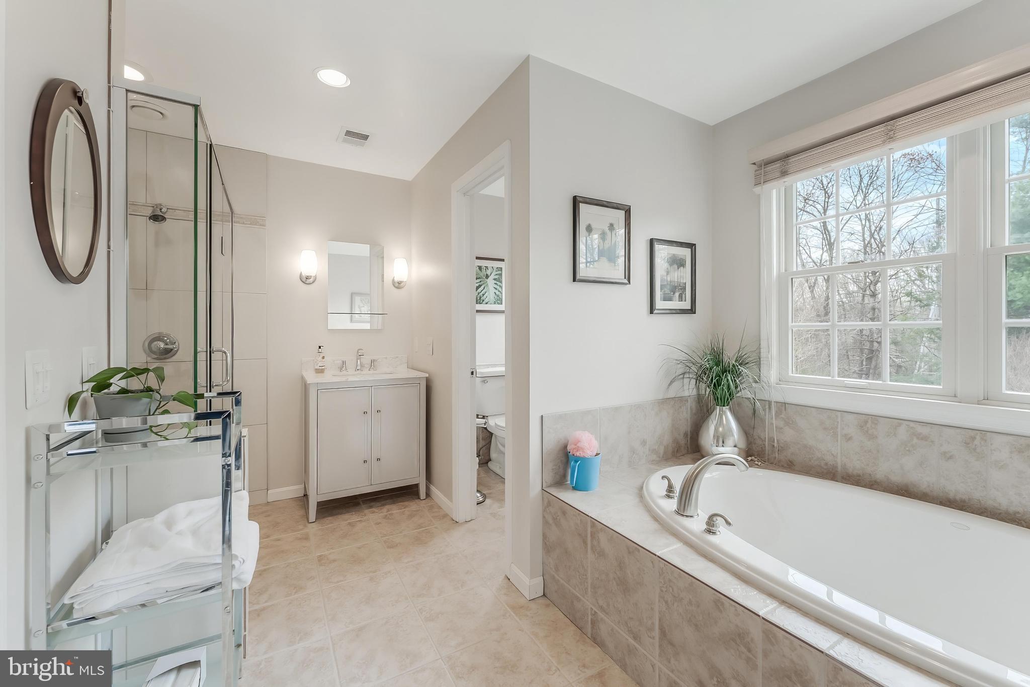 10417 SILK OAK DRIVE