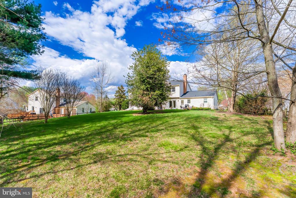 10417 SILK OAK DRIVE