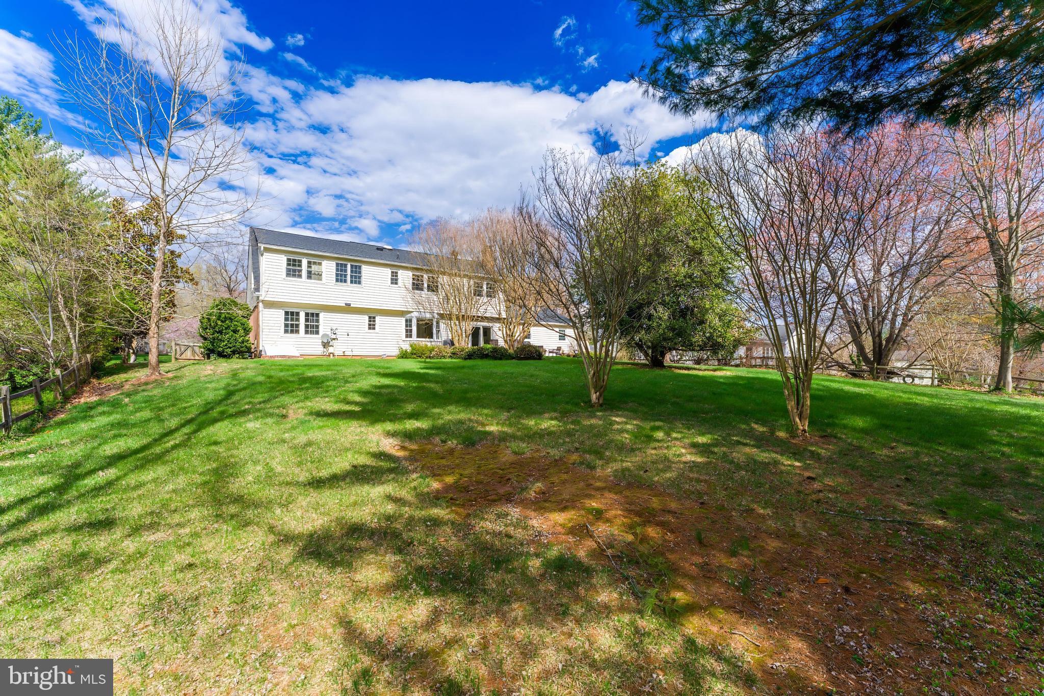 10417 SILK OAK DRIVE