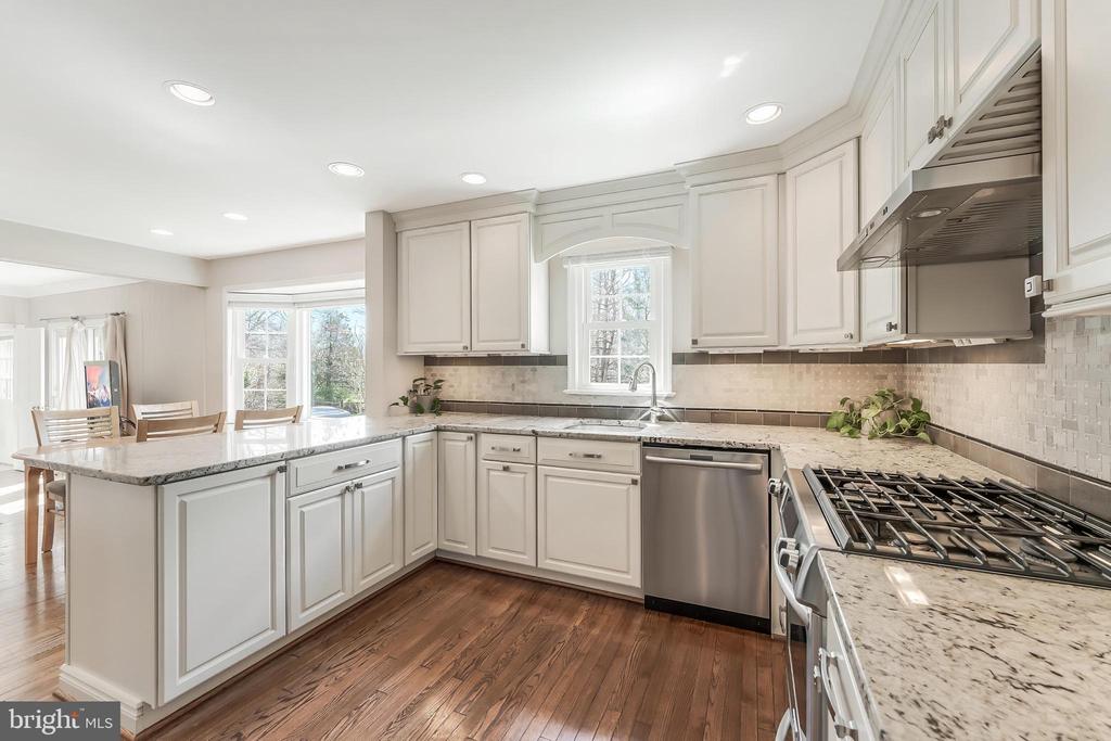 10417 SILK OAK DRIVE