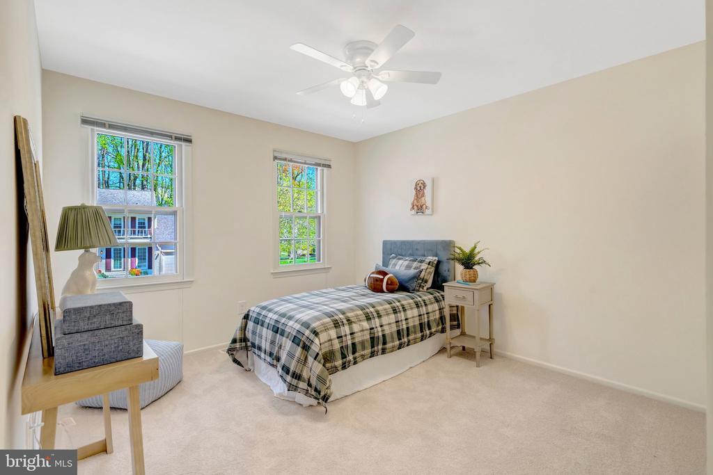 6054 BURNSIDE LANDING DRIVE DRIVE