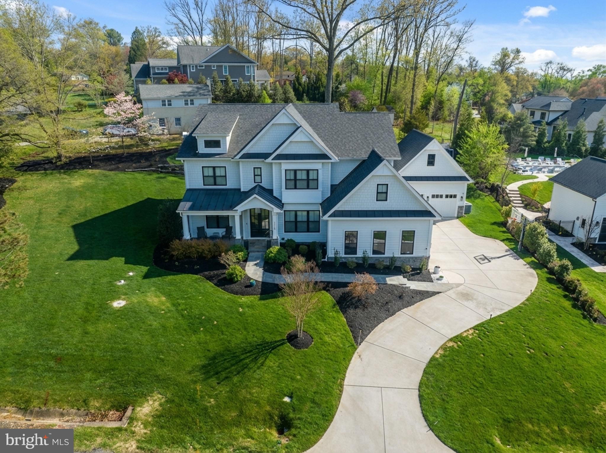 1118 WESTBRIAR COURT NE