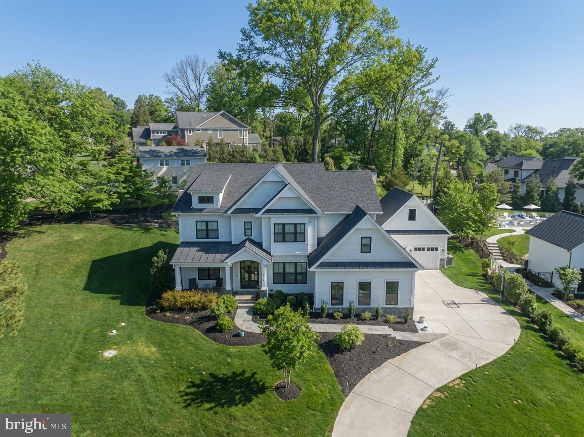 1118 WESTBRIAR COURT NE