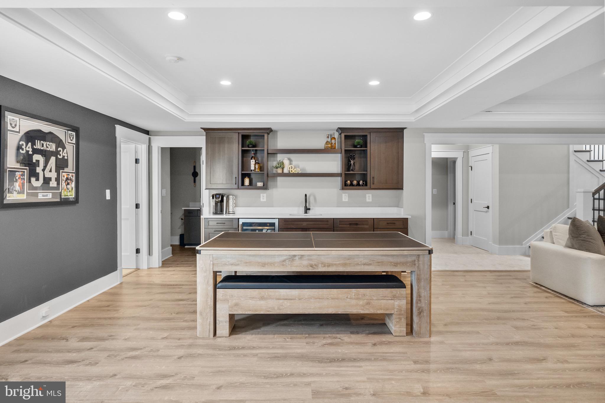 1118 WESTBRIAR COURT NE