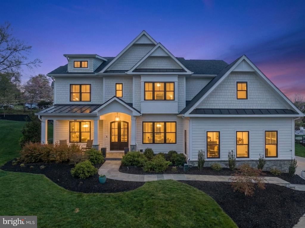 1118 WESTBRIAR COURT NE