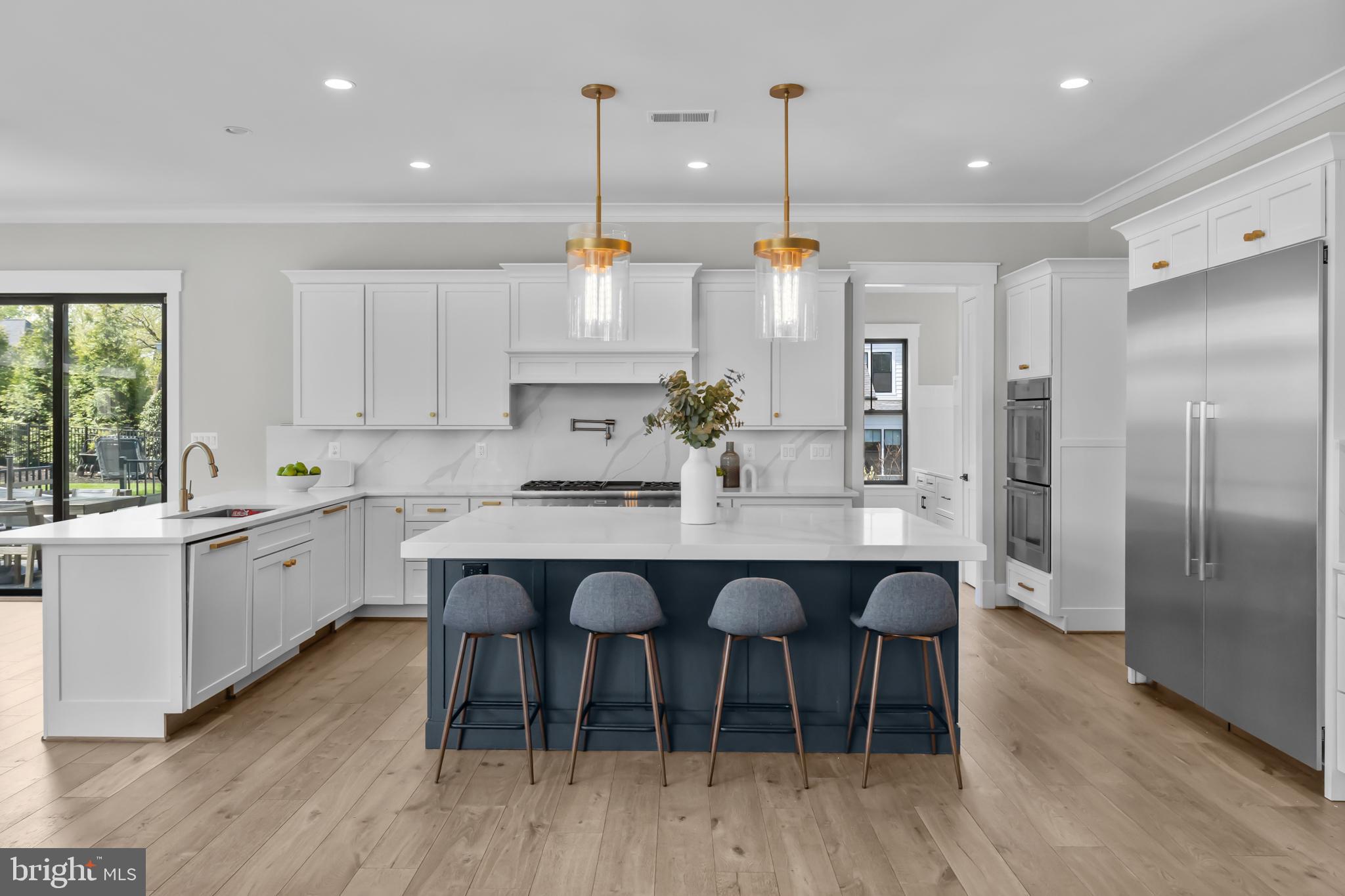 1118 WESTBRIAR COURT NE