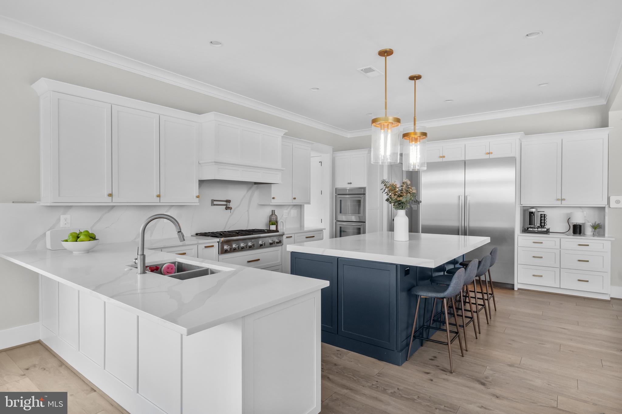 1118 WESTBRIAR COURT NE