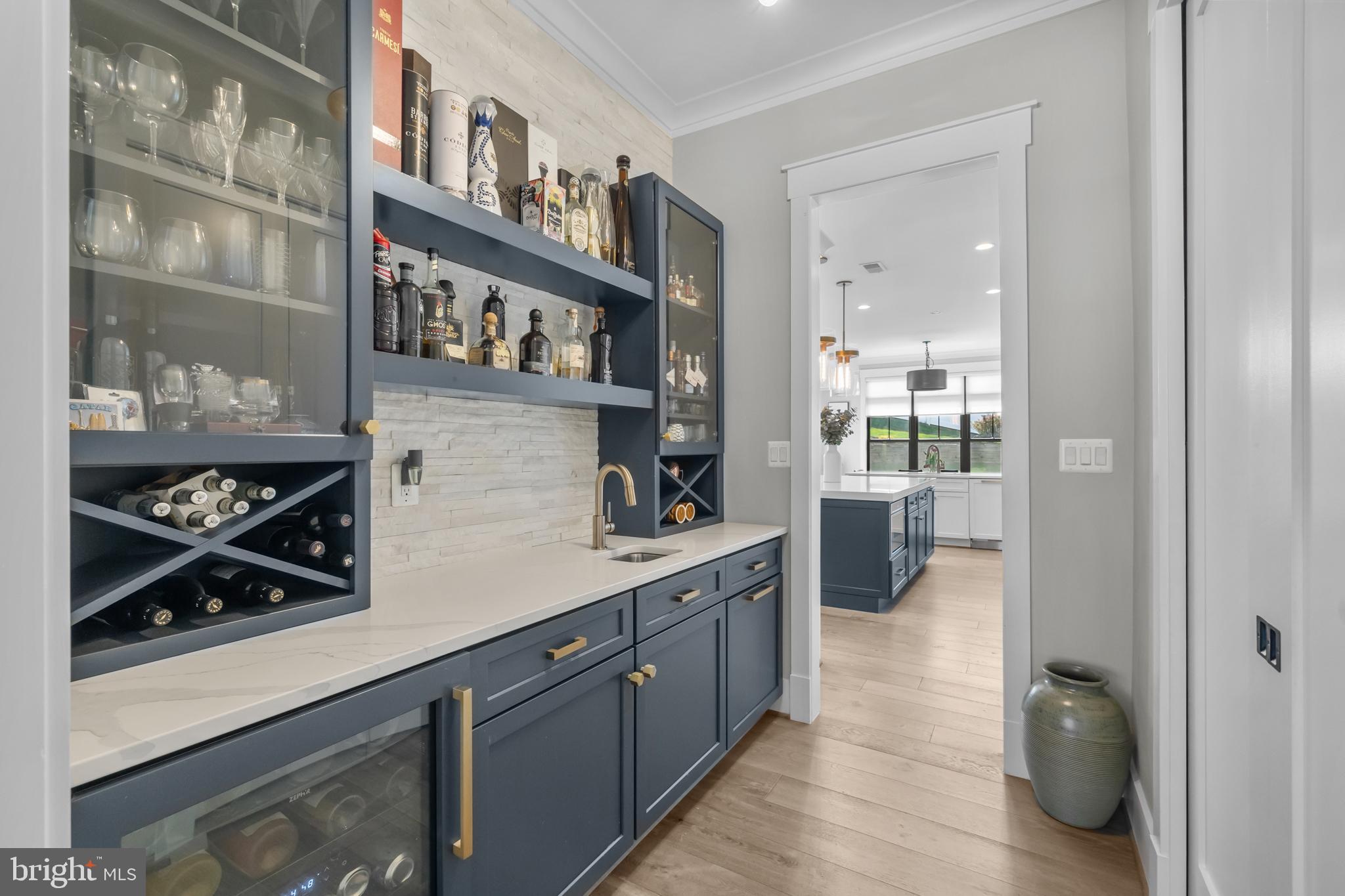 1118 WESTBRIAR COURT NE