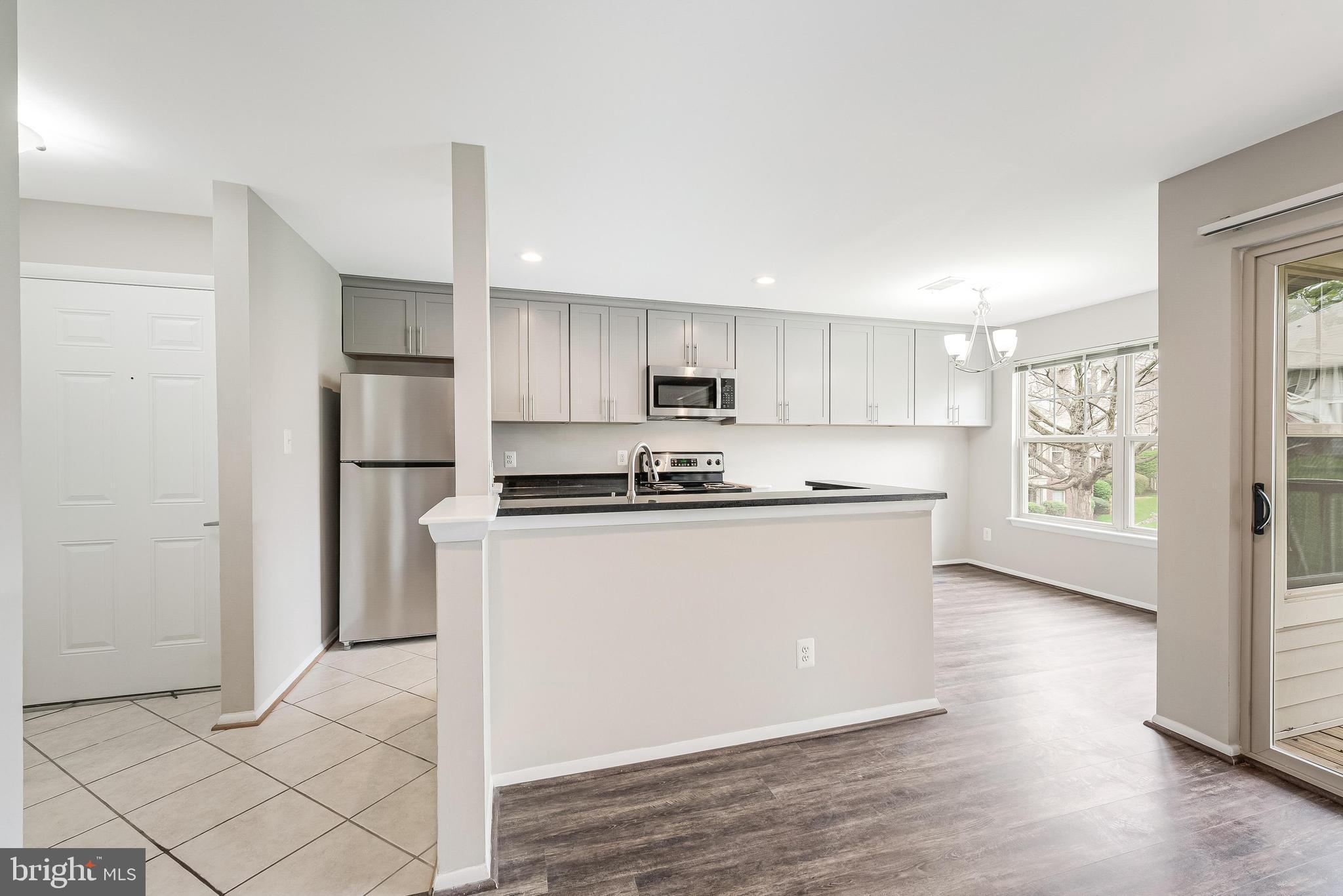 1719 ASCOT WAY 1719D