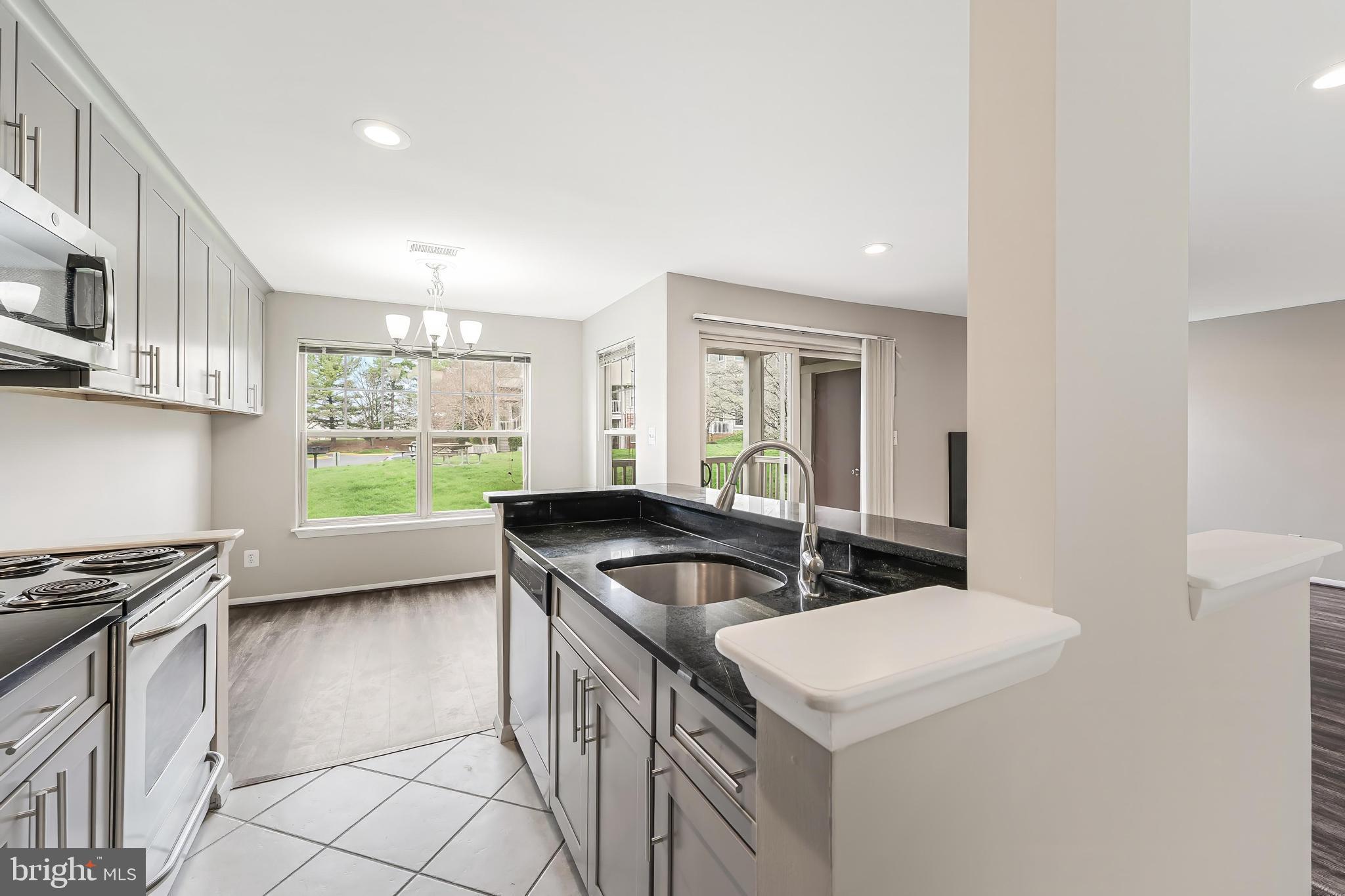 1719 ASCOT WAY 1719D