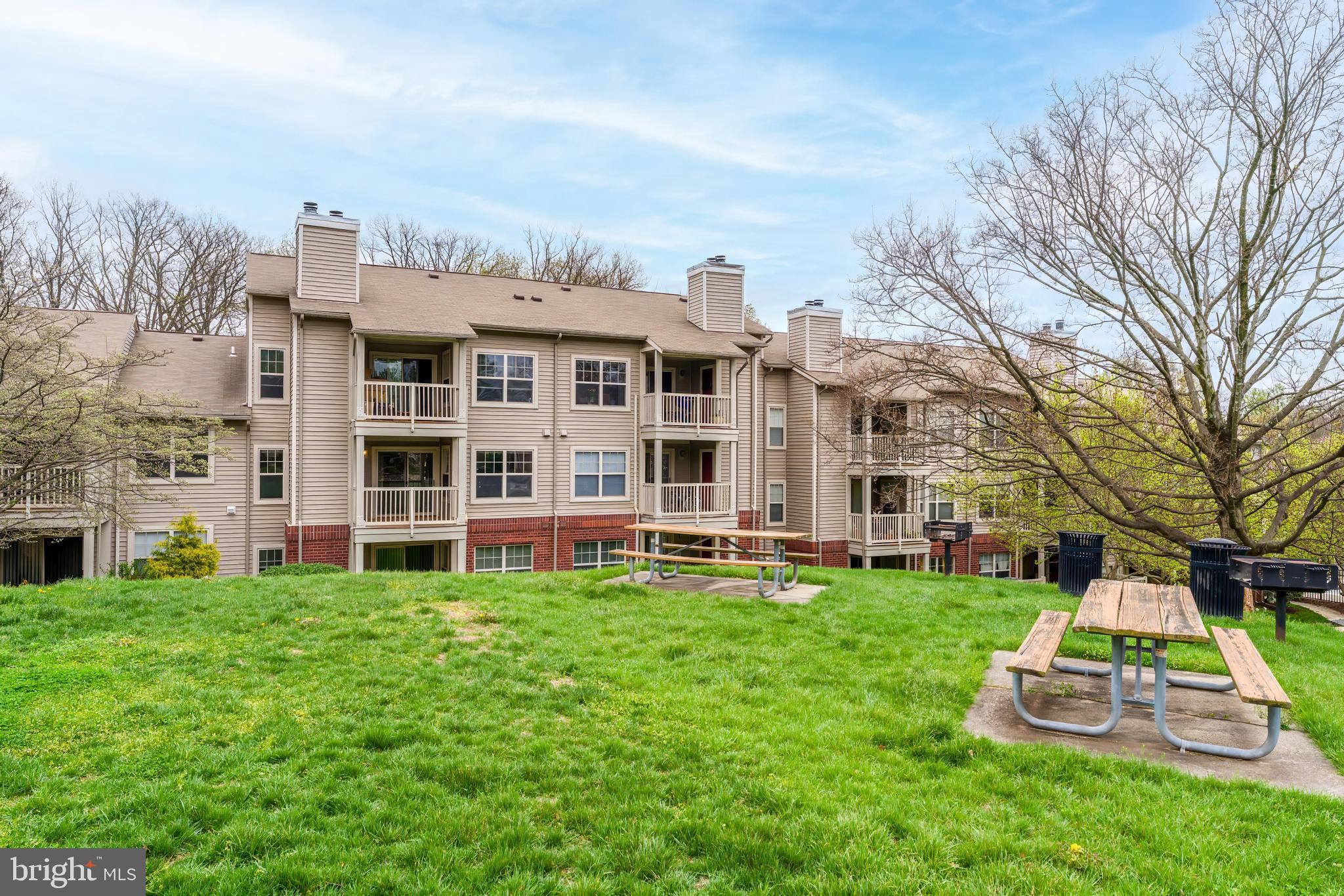 1719 ASCOT WAY 1719D