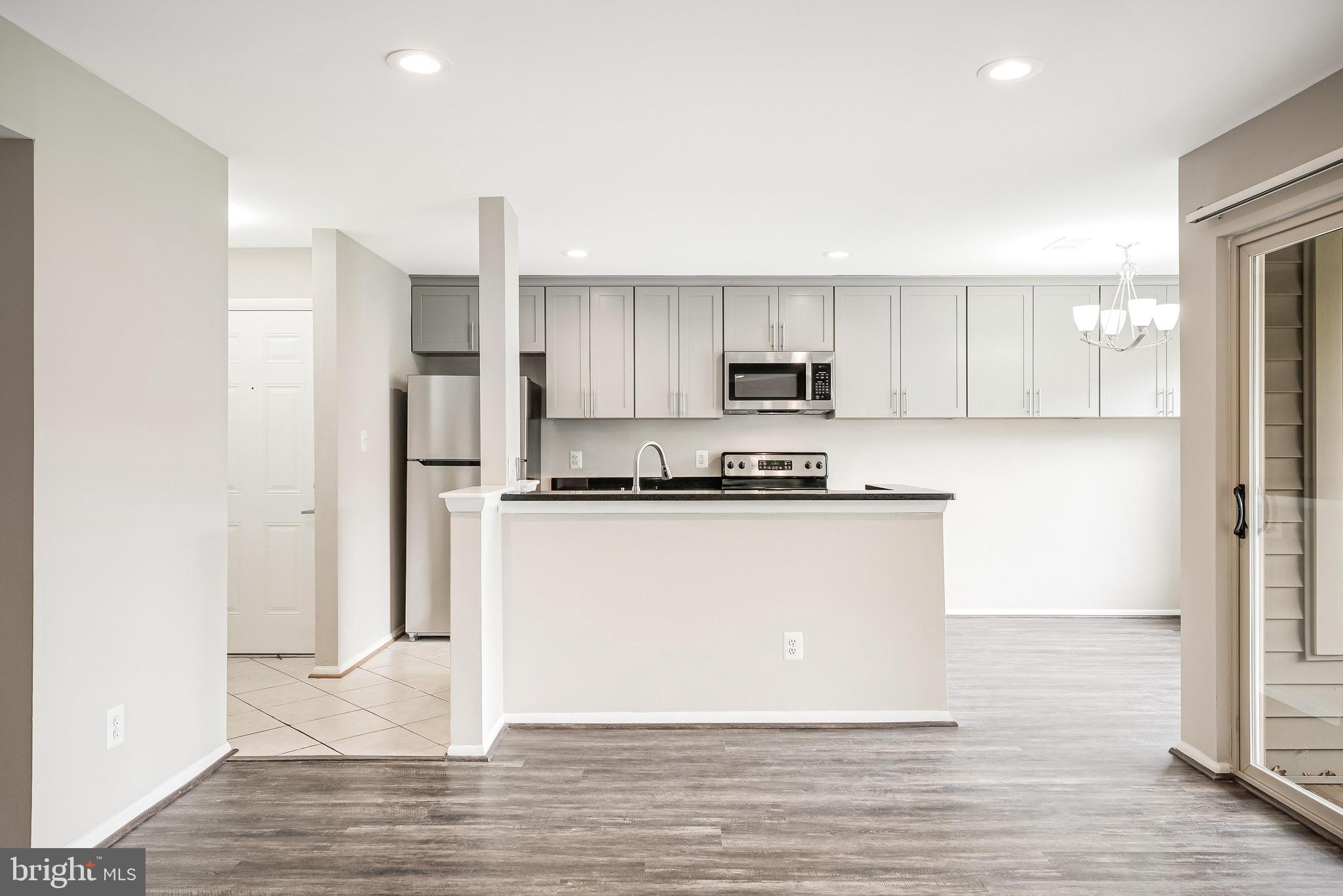 1719 ASCOT WAY 1719D