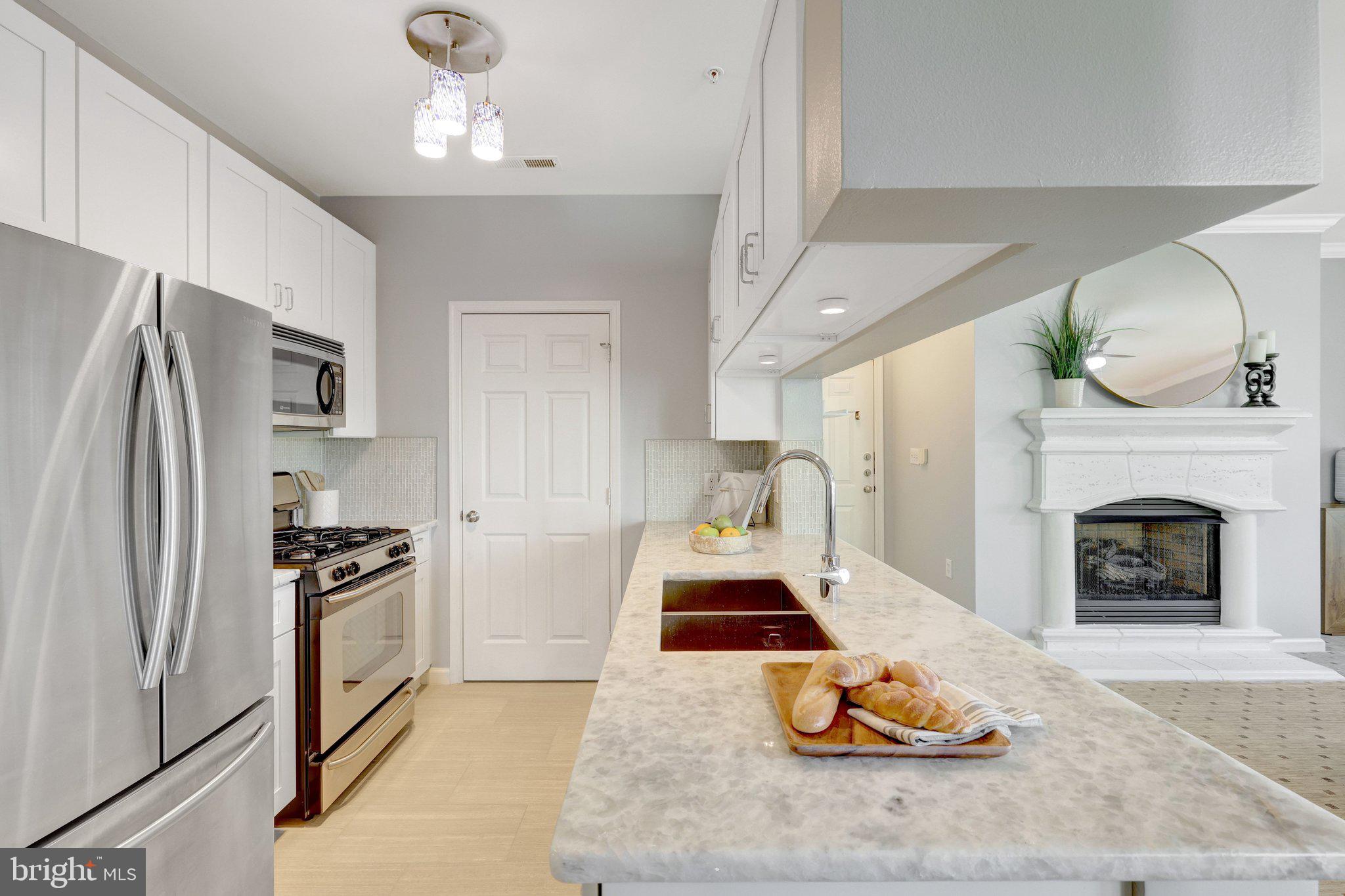 12112 GARDEN GROVE CIRCLE 301