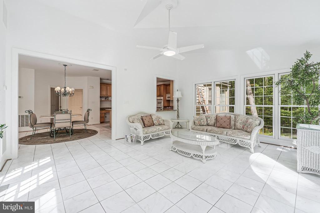 1051 NORTHFALLS COURT