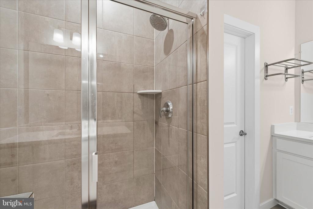 13695 INNOVATION STATION LOOP Unit: 77B