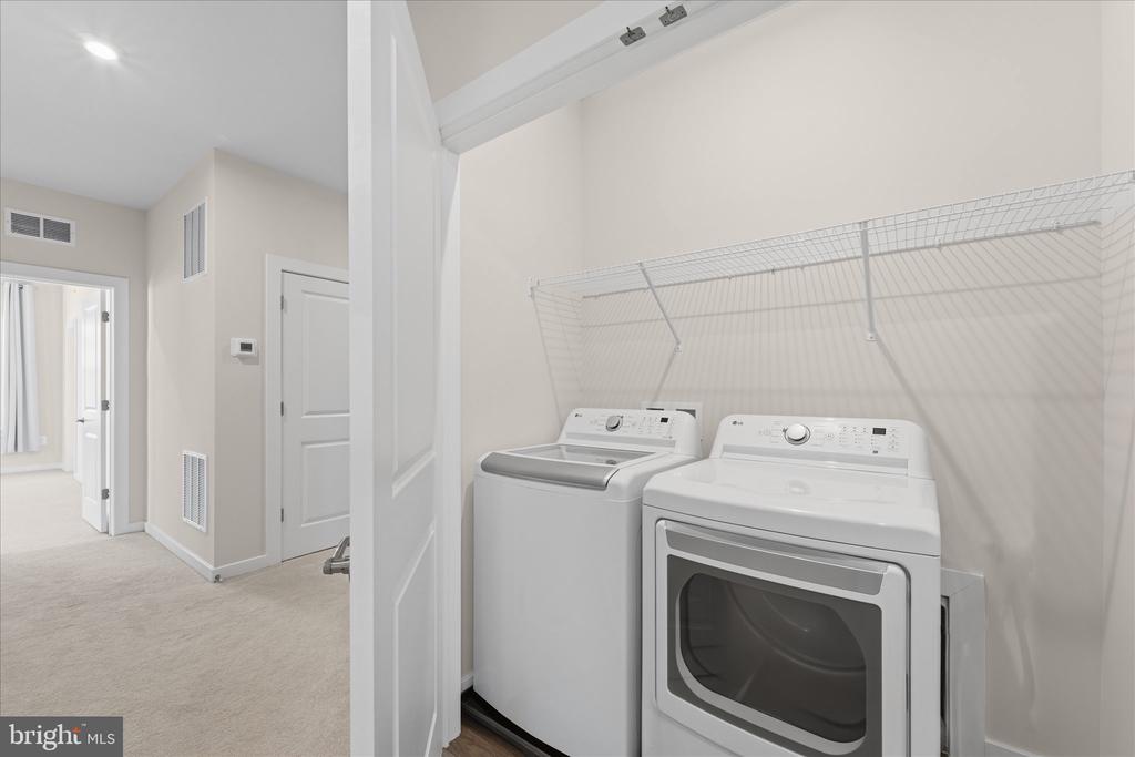 13695 INNOVATION STATION LOOP Unit: 77B