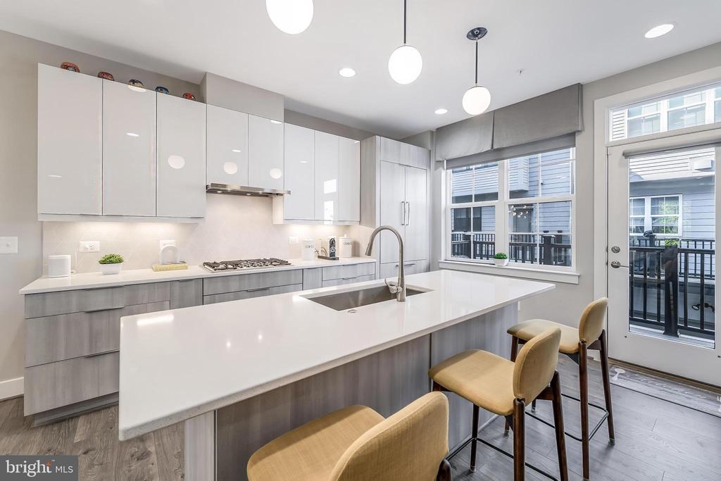 11303 RESTON STATION BOULEVARD