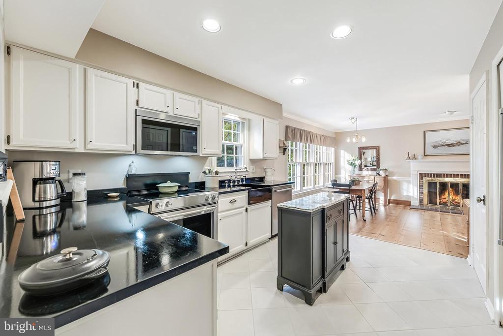 11686 STOCKBRIDGE LANE
