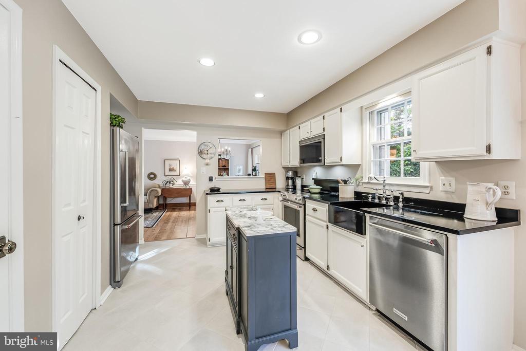 11686 STOCKBRIDGE LANE