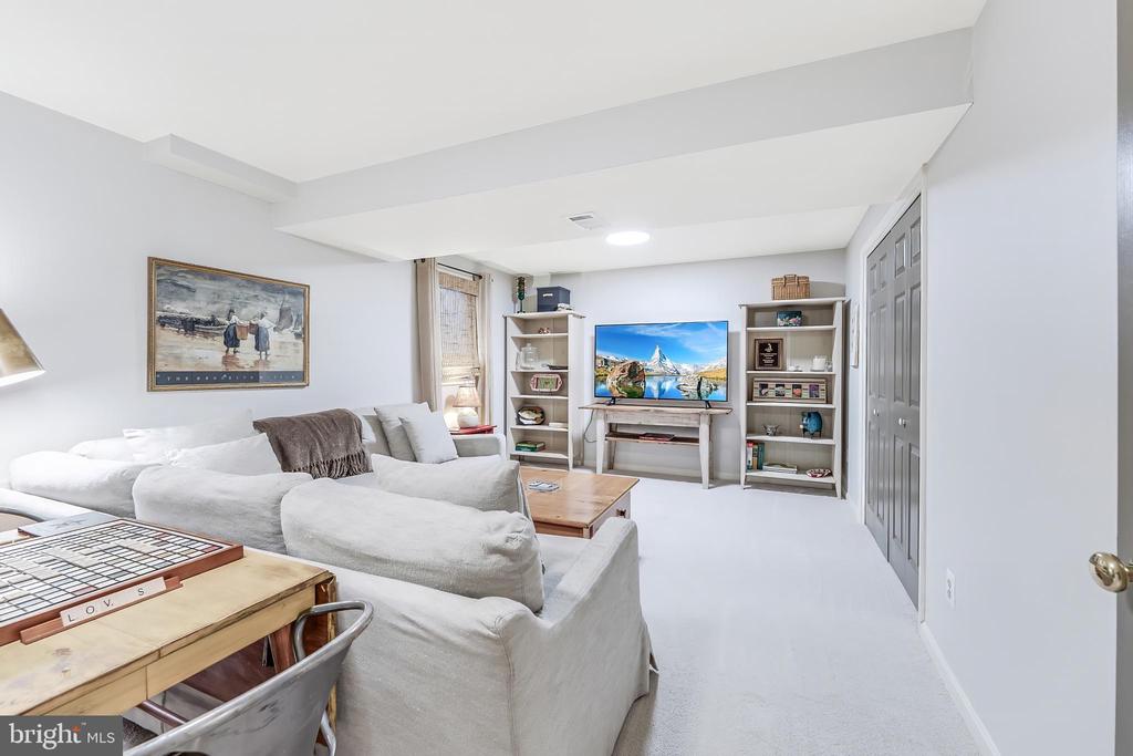 11686 STOCKBRIDGE LANE