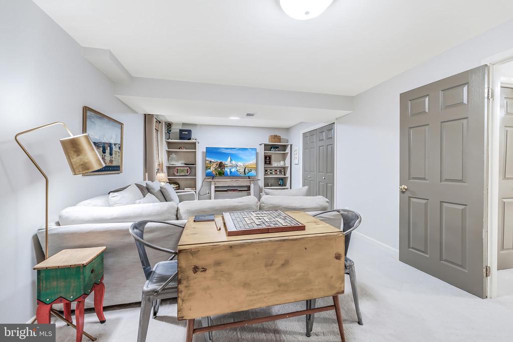 11686 STOCKBRIDGE LANE