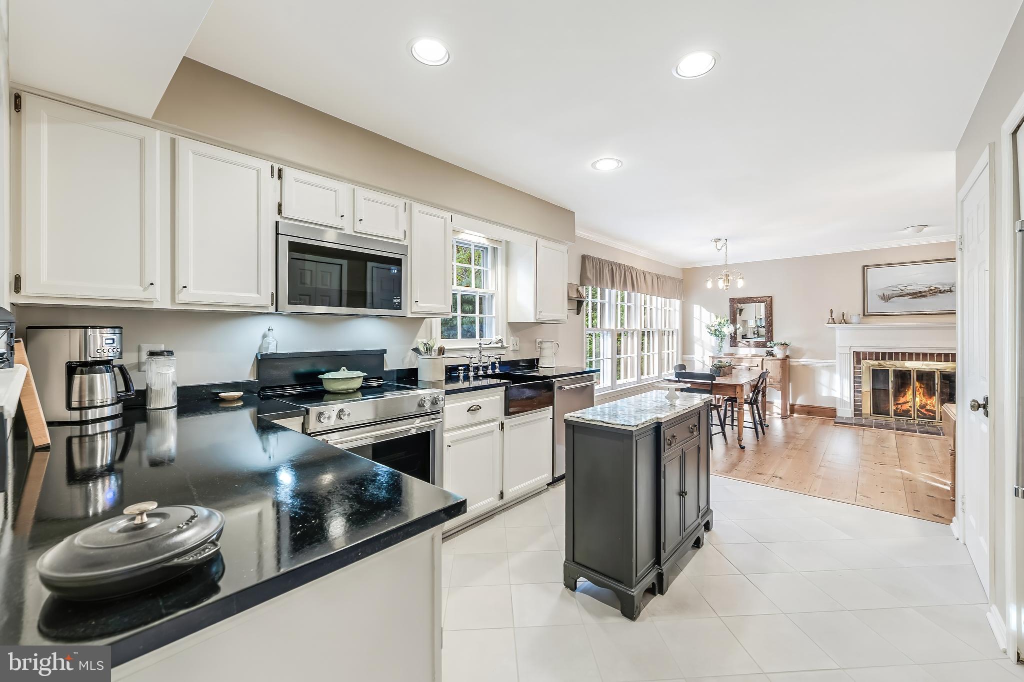 11686 STOCKBRIDGE LANE