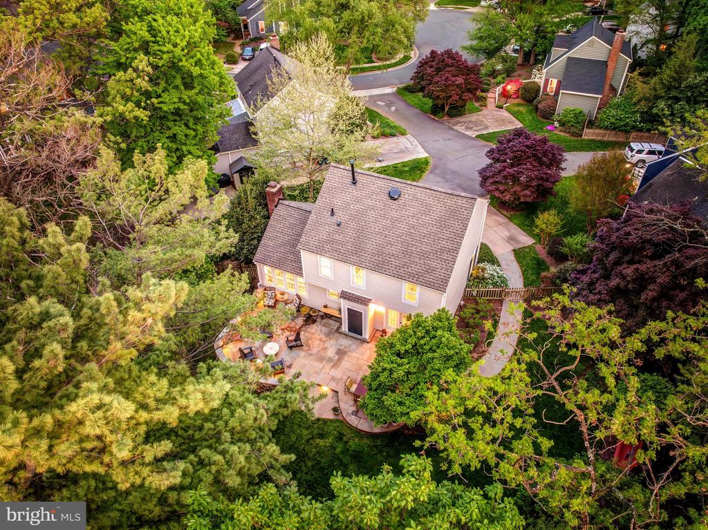 11686 STOCKBRIDGE LANE
