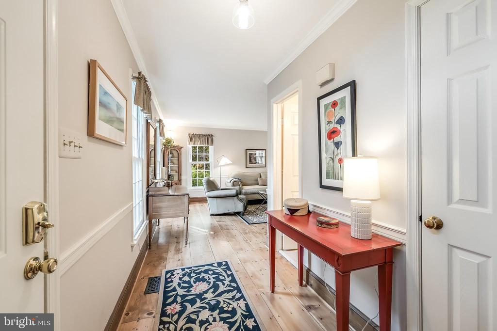 11686 STOCKBRIDGE LANE
