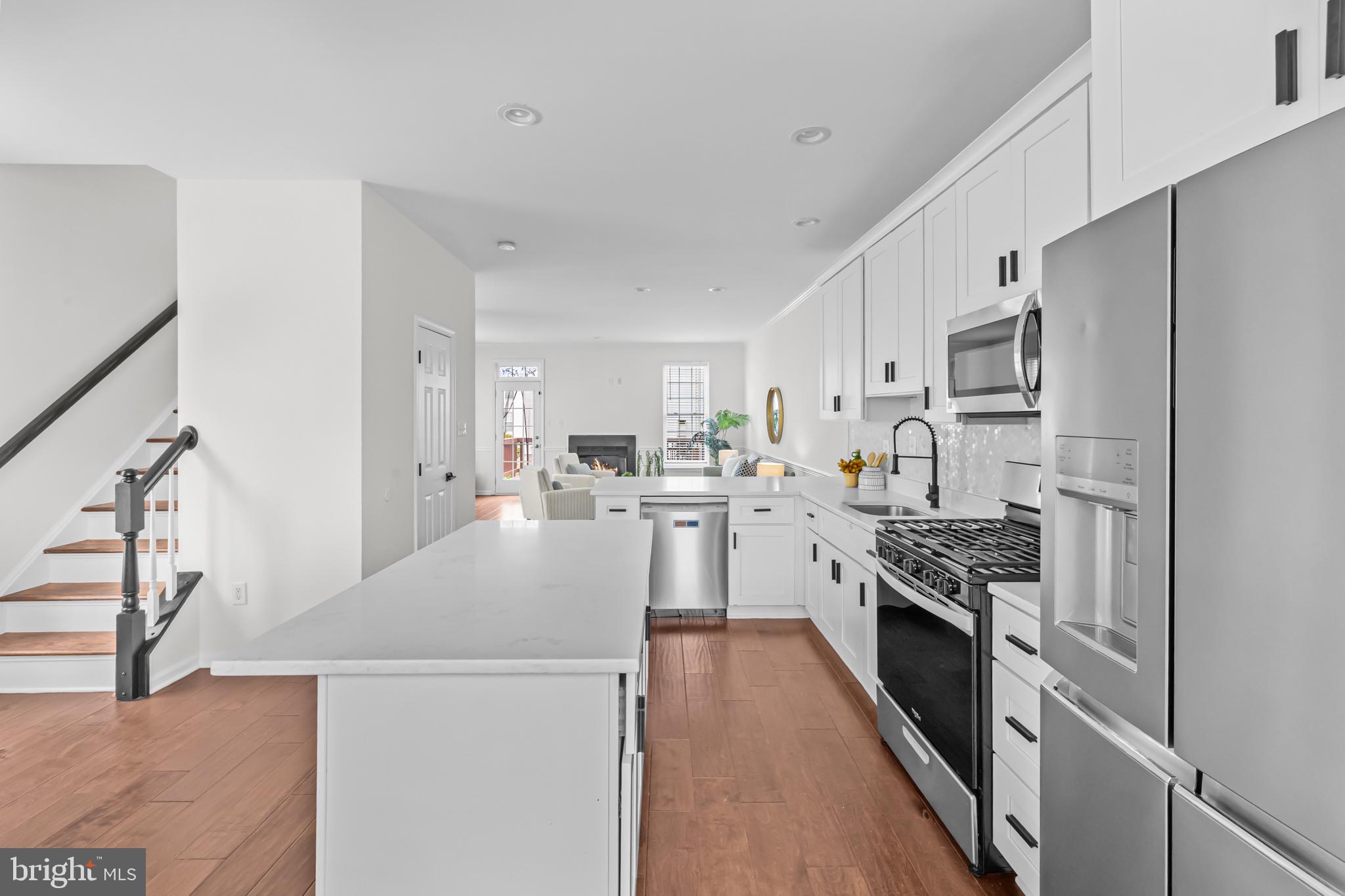 6954 BANCHORY COURT