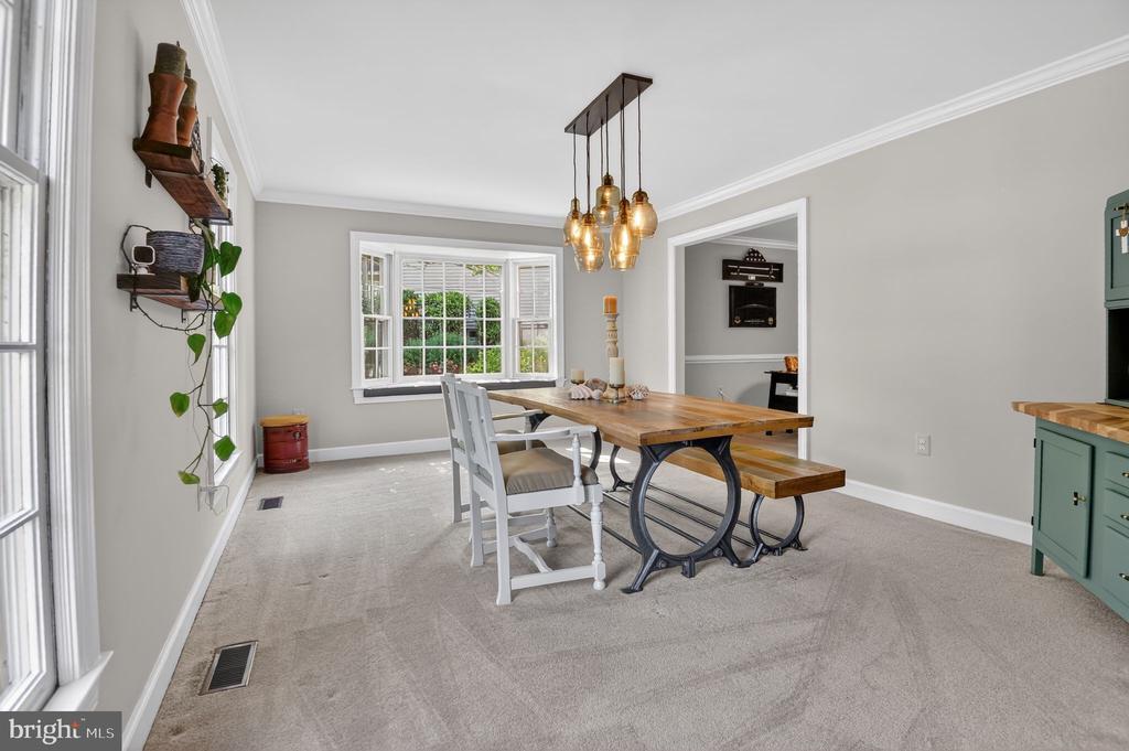 10349 STEAMBOAT LANDING LANE