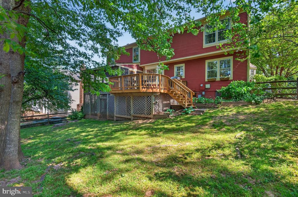 10349 STEAMBOAT LANDING LANE