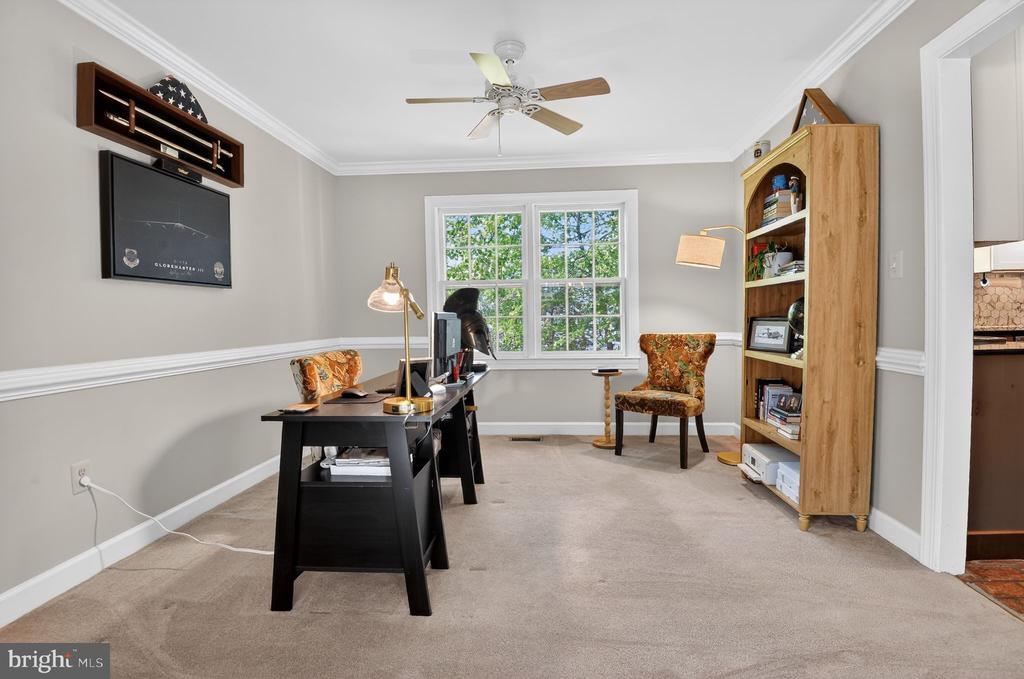 10349 STEAMBOAT LANDING LANE