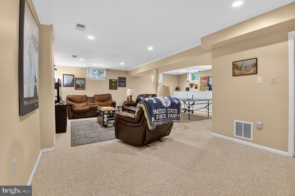 10349 STEAMBOAT LANDING LANE