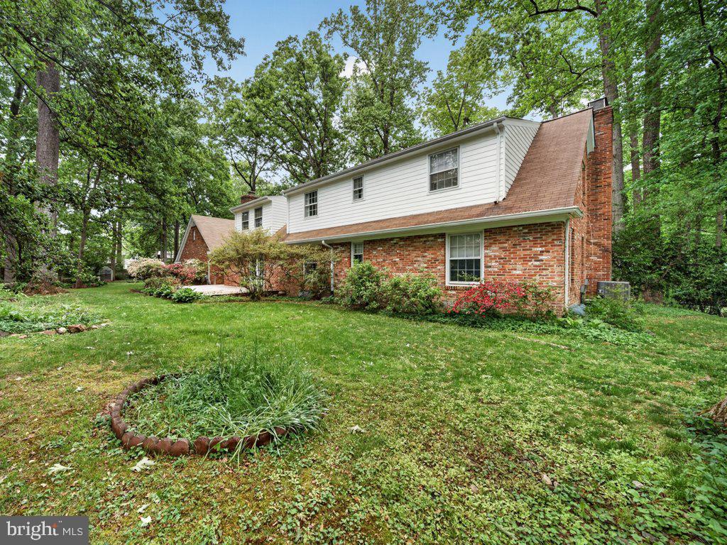 6108 WYOMA COURT