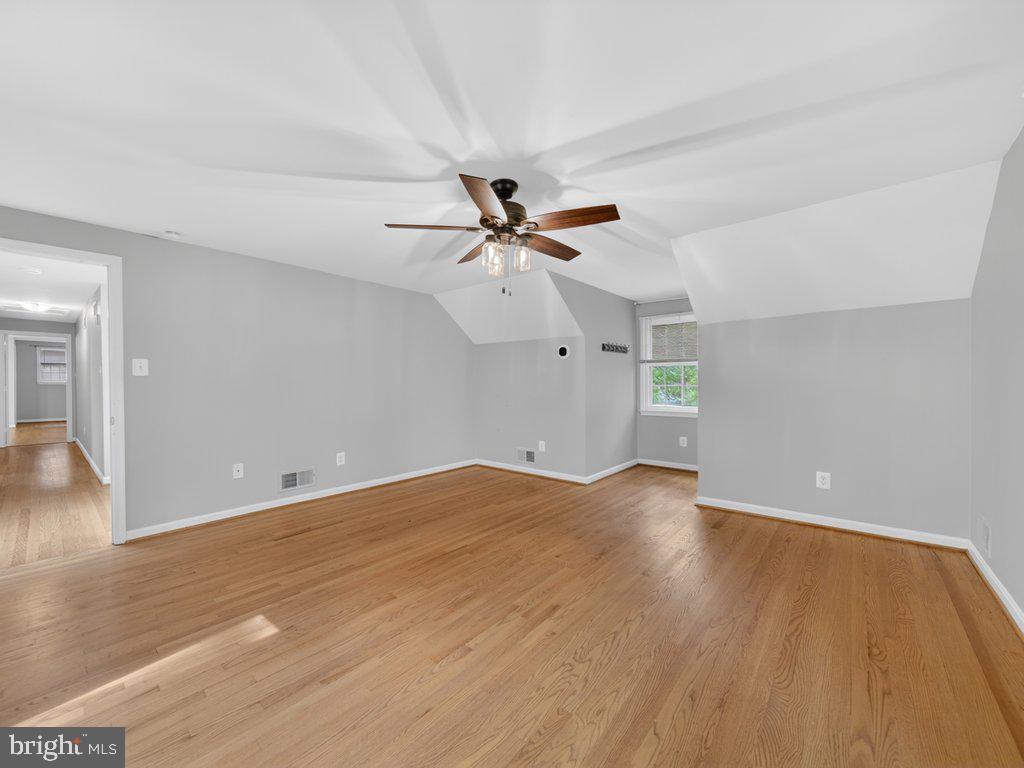 6108 WYOMA COURT