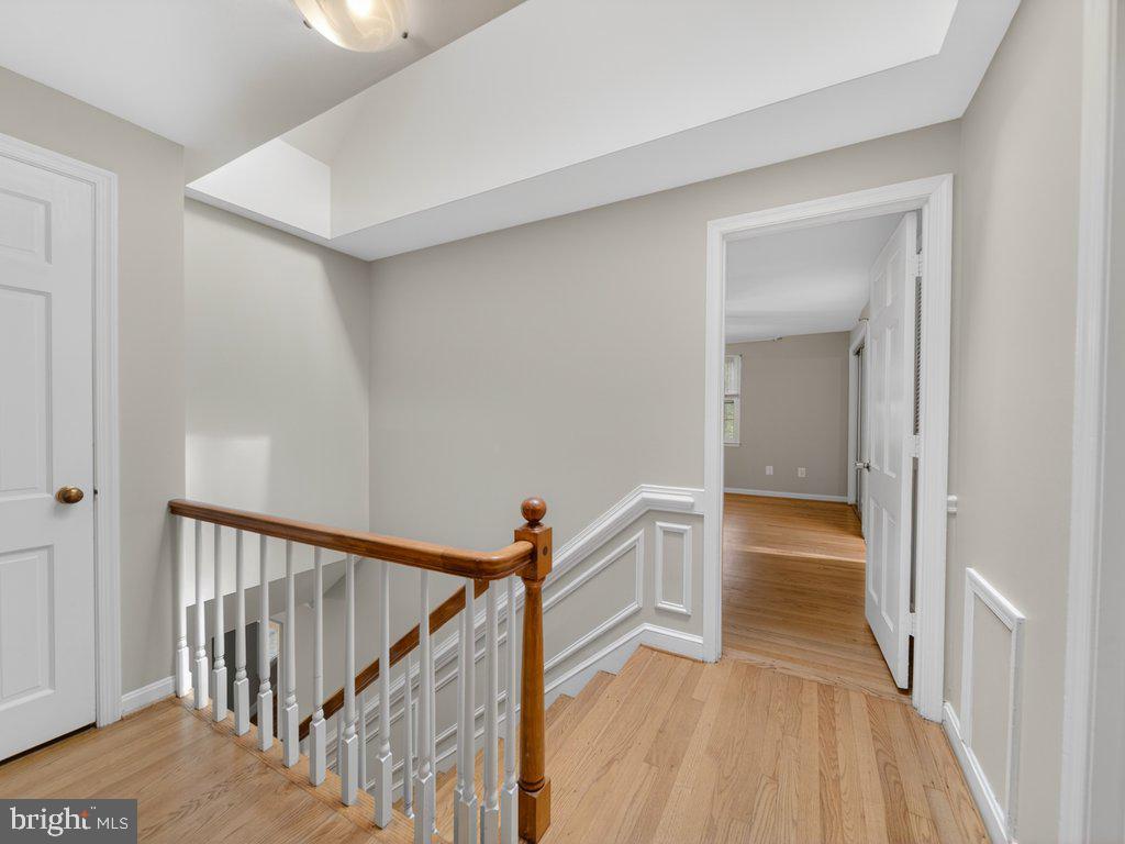 6108 WYOMA COURT