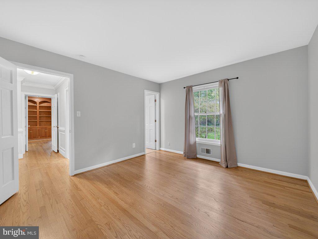 6108 WYOMA COURT
