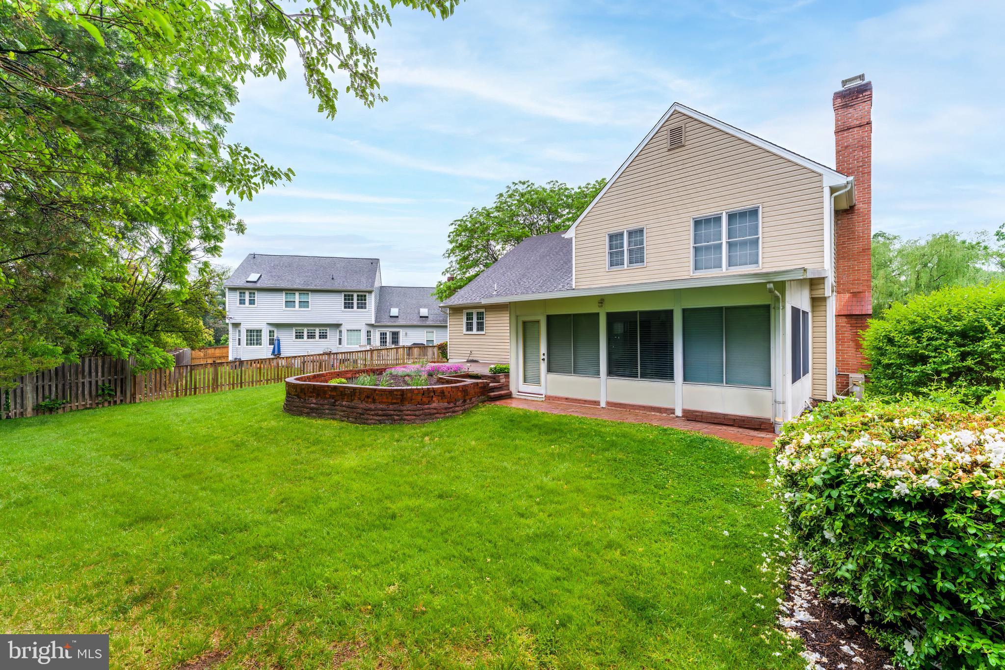 1452 HAWKS NEST COURT