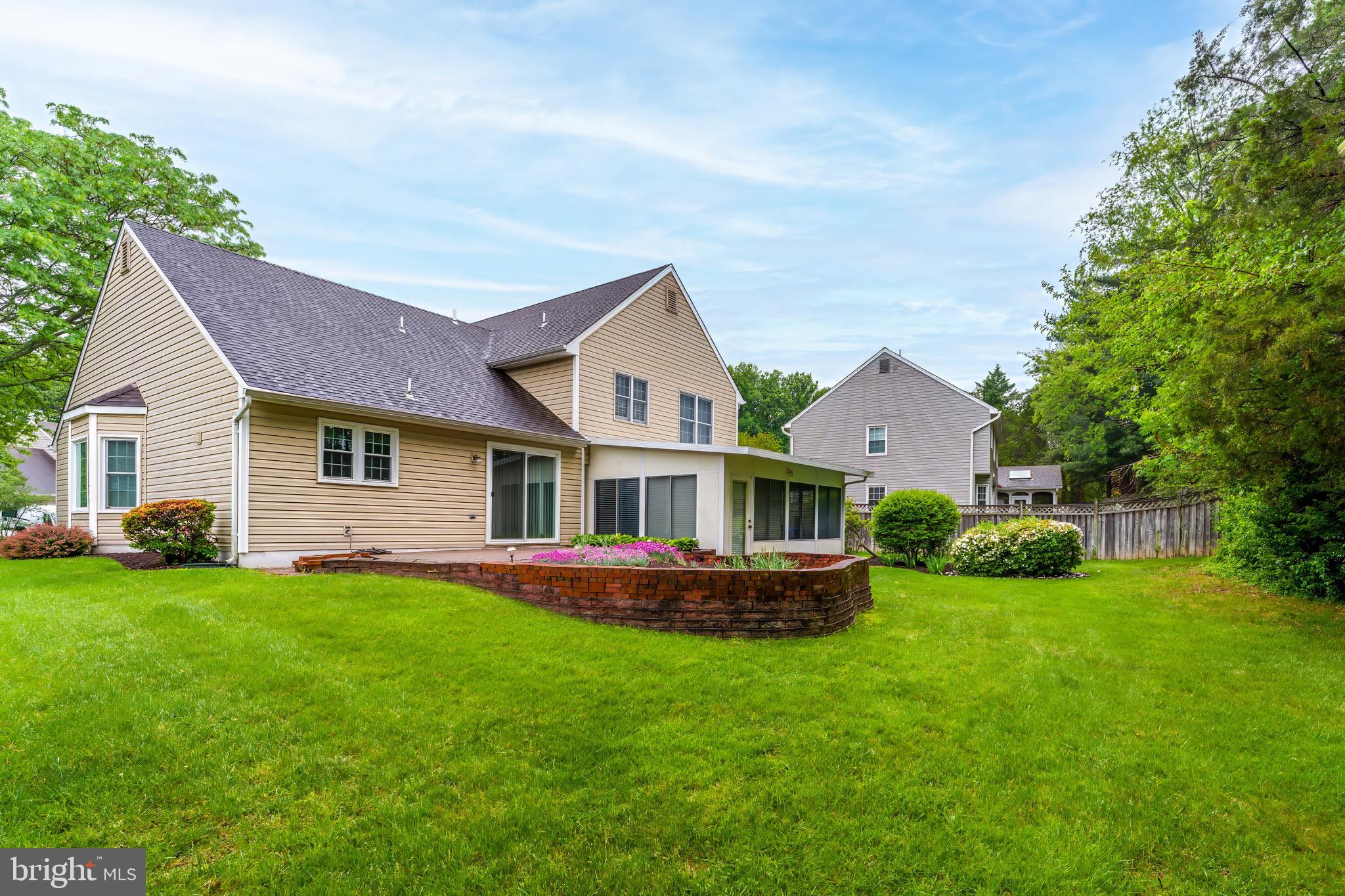 1452 HAWKS NEST COURT