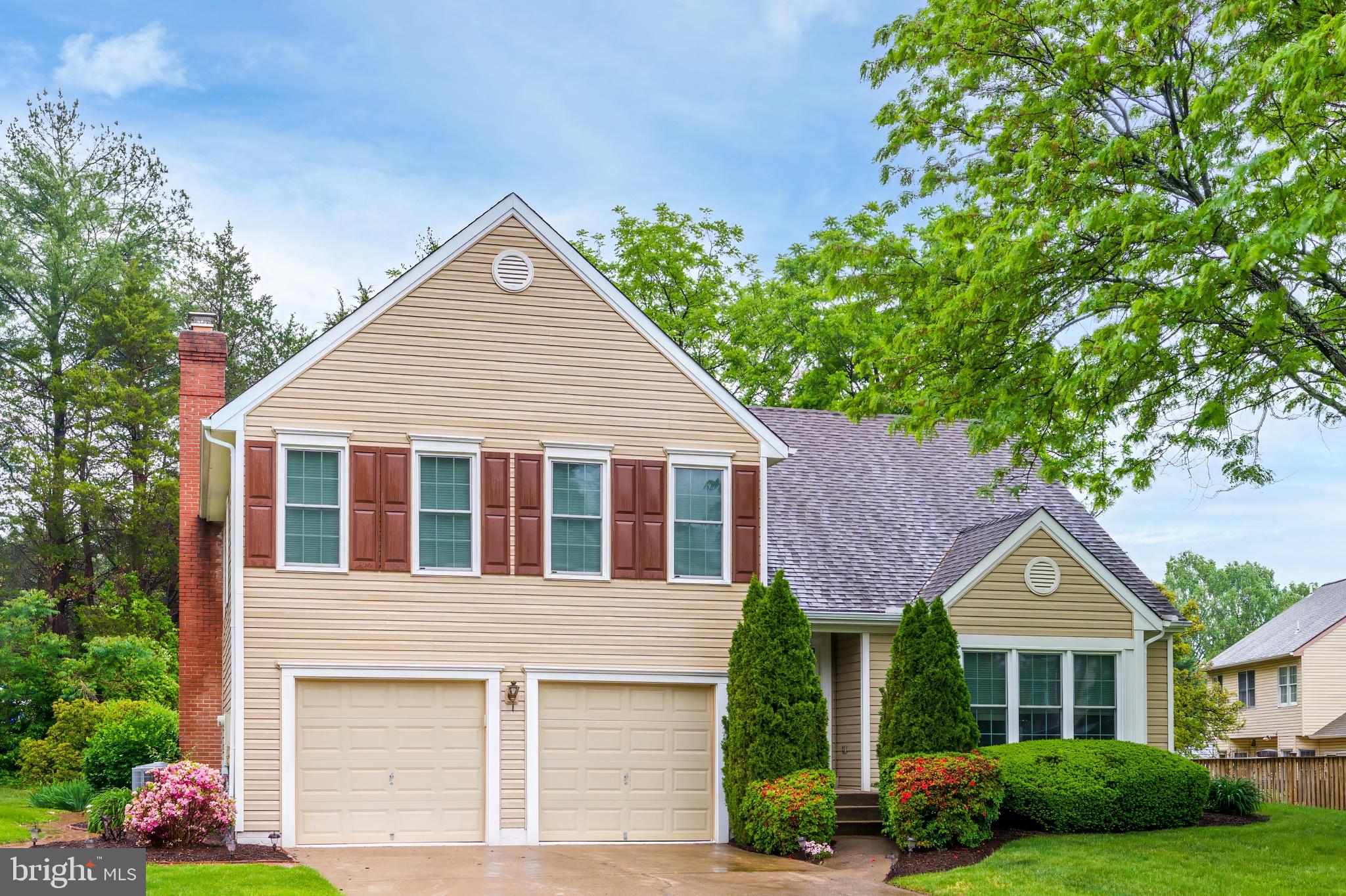 1452 HAWKS NEST COURT