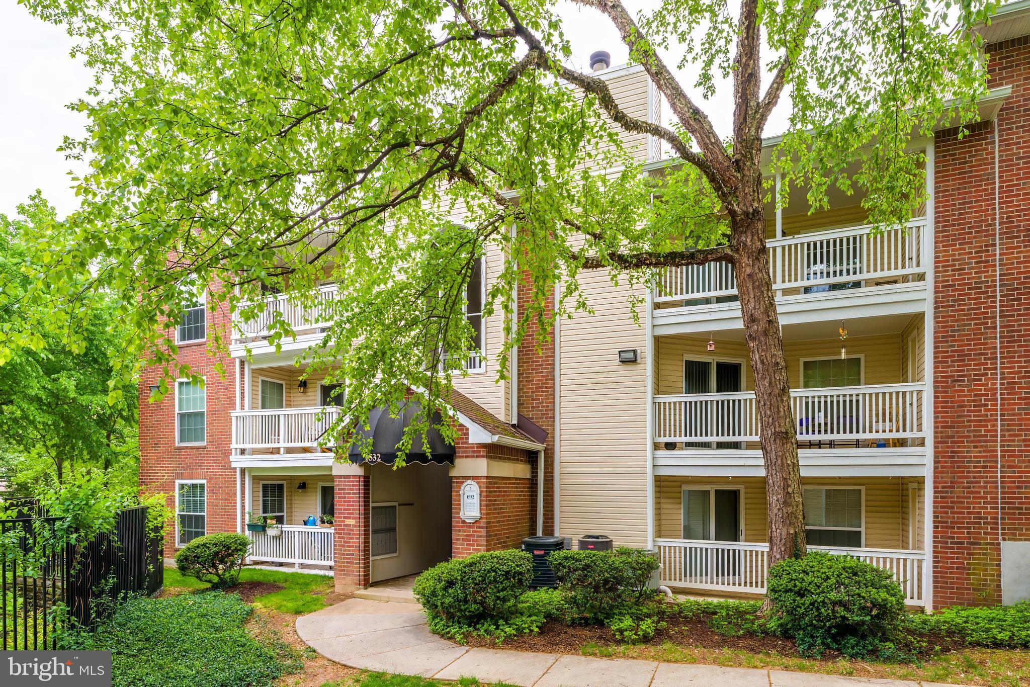1532 LINCOLN WAY 301B