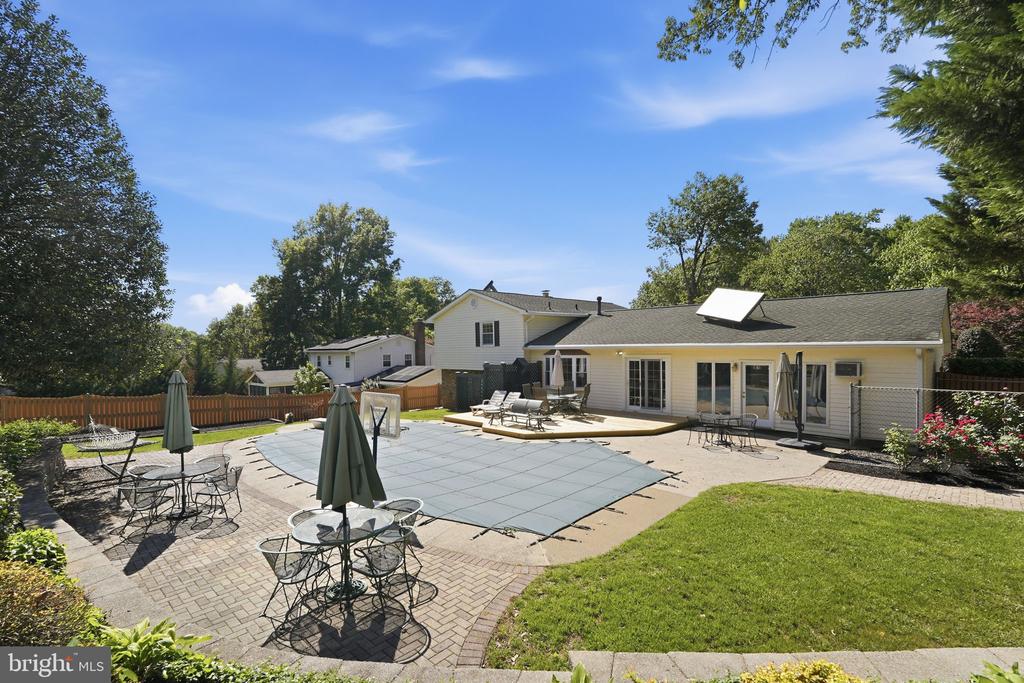 2423 ROCKY BRANCH ROAD