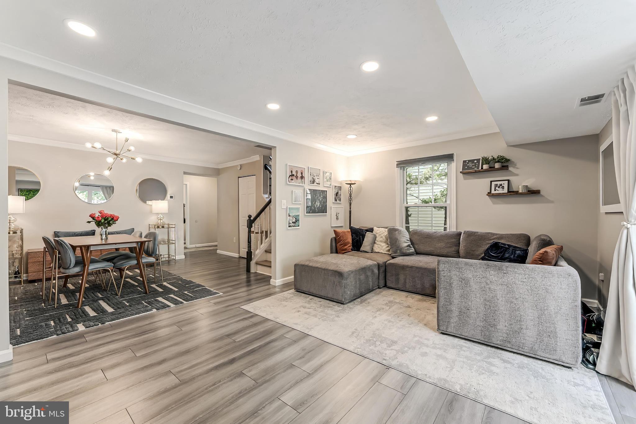 5563 FIRST STATESMAN LANE