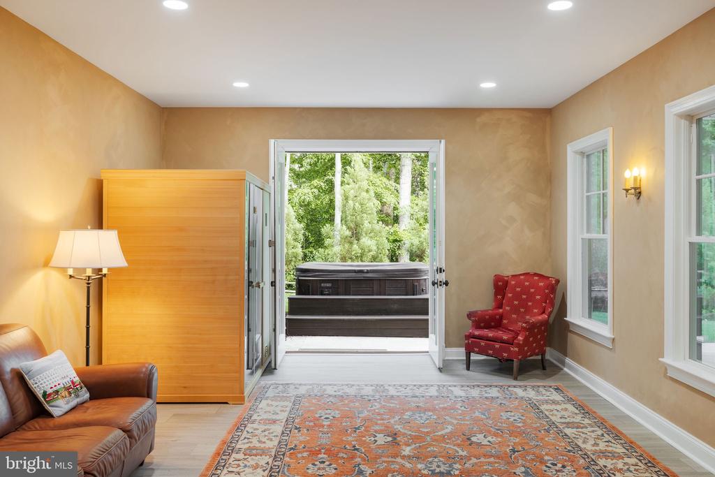 502 RIVER BEND ROAD