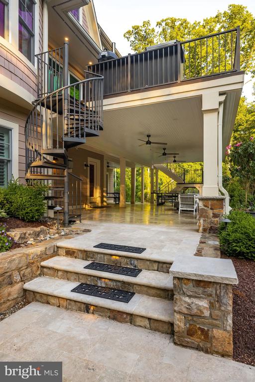 502 RIVER BEND ROAD