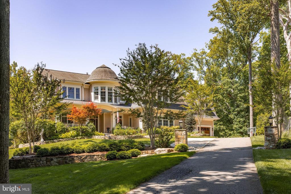 502 RIVER BEND ROAD