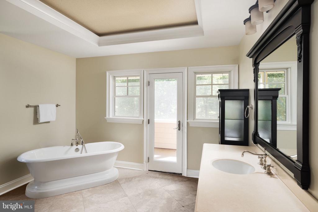 502 RIVER BEND ROAD